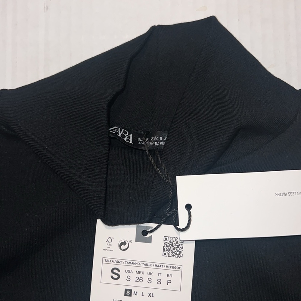 Women’s Zara Turtleneck Blouuse Top Size S New - Picture 3 of 4
